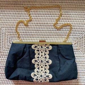 Lilly Pulitzer Cluth